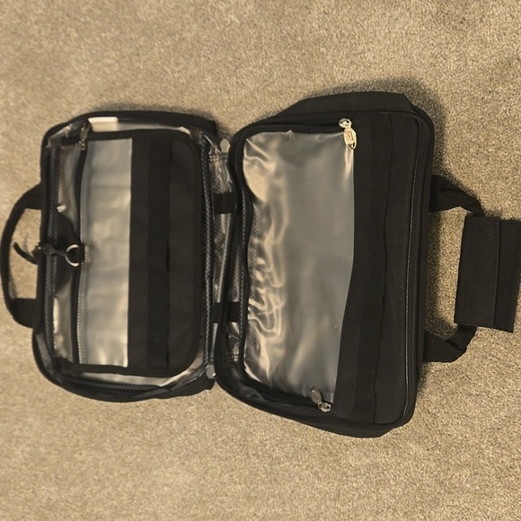 RICARDO BEVERLY HILLS BLACK HANGING TRAVEL BAG  TOILETRIES ORGANIZER - Picture 11 of 14